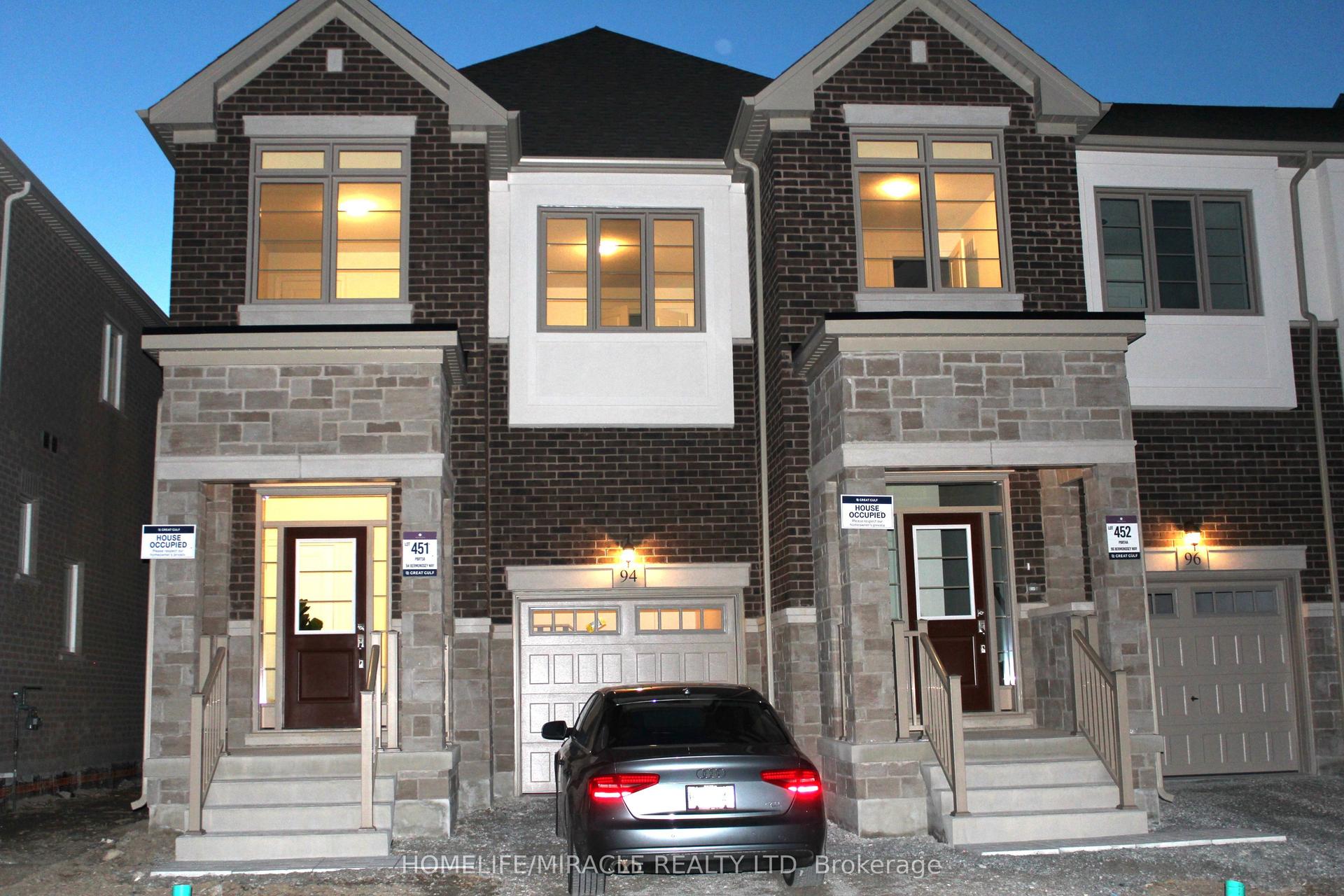 94 BERMONDSEY Way — photo 1