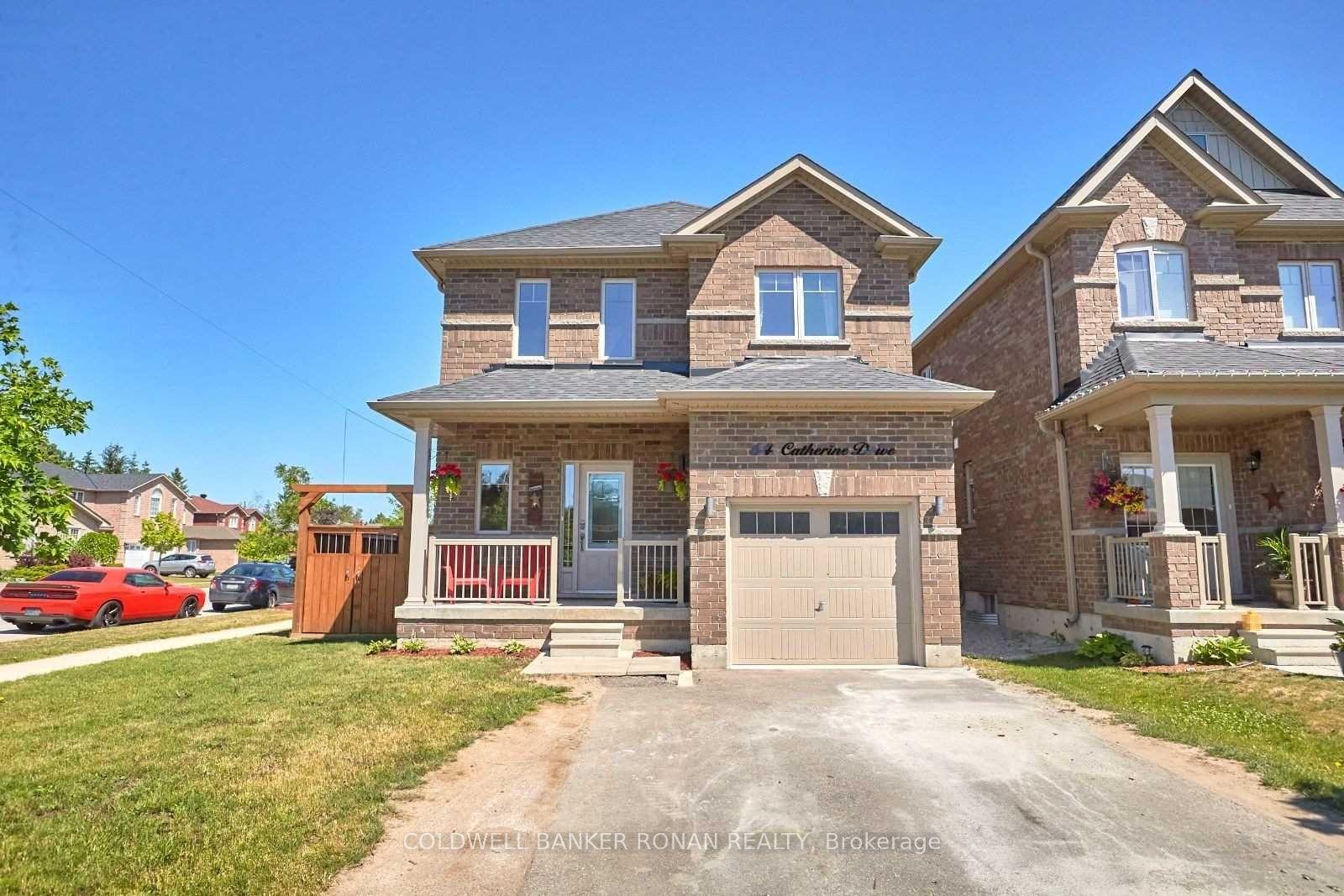 64 Catherine Drive, Barrie — Detached for lease, photo 1