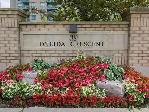 39 Oneida Crescent 408 #408, Richmond Hill — Condo for lease, photo 1