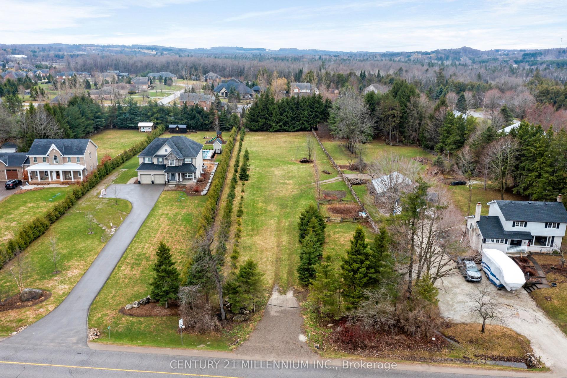 5358 Ninth Line — photo 1