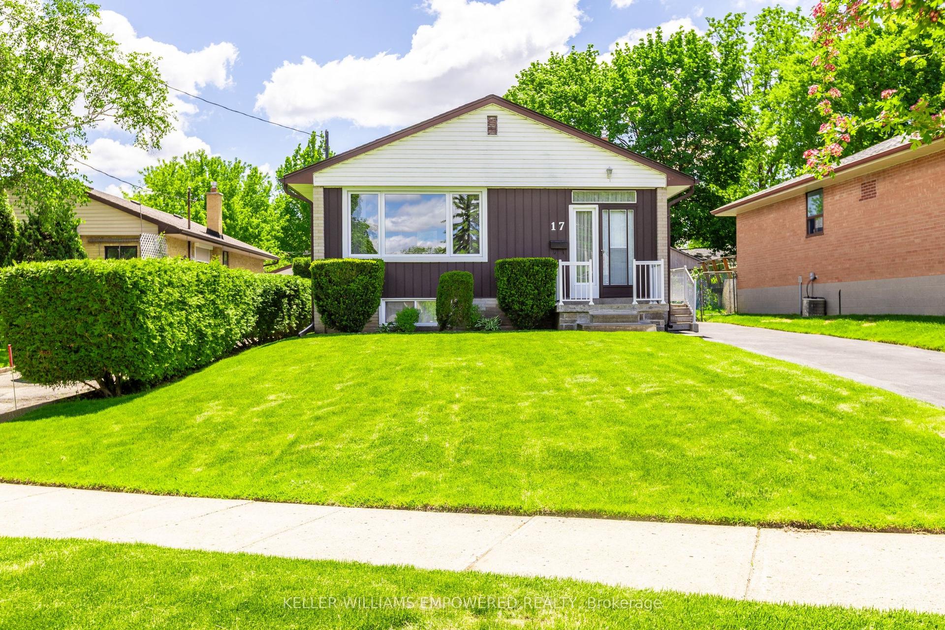 17 Checkendon Drive — photo 1