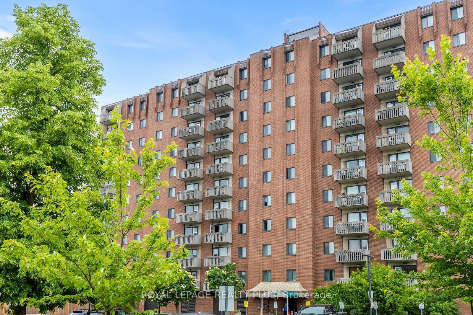 6720 Glen Erin Drive 1012 #1012, Mississauga — Condo for sale, photo 1