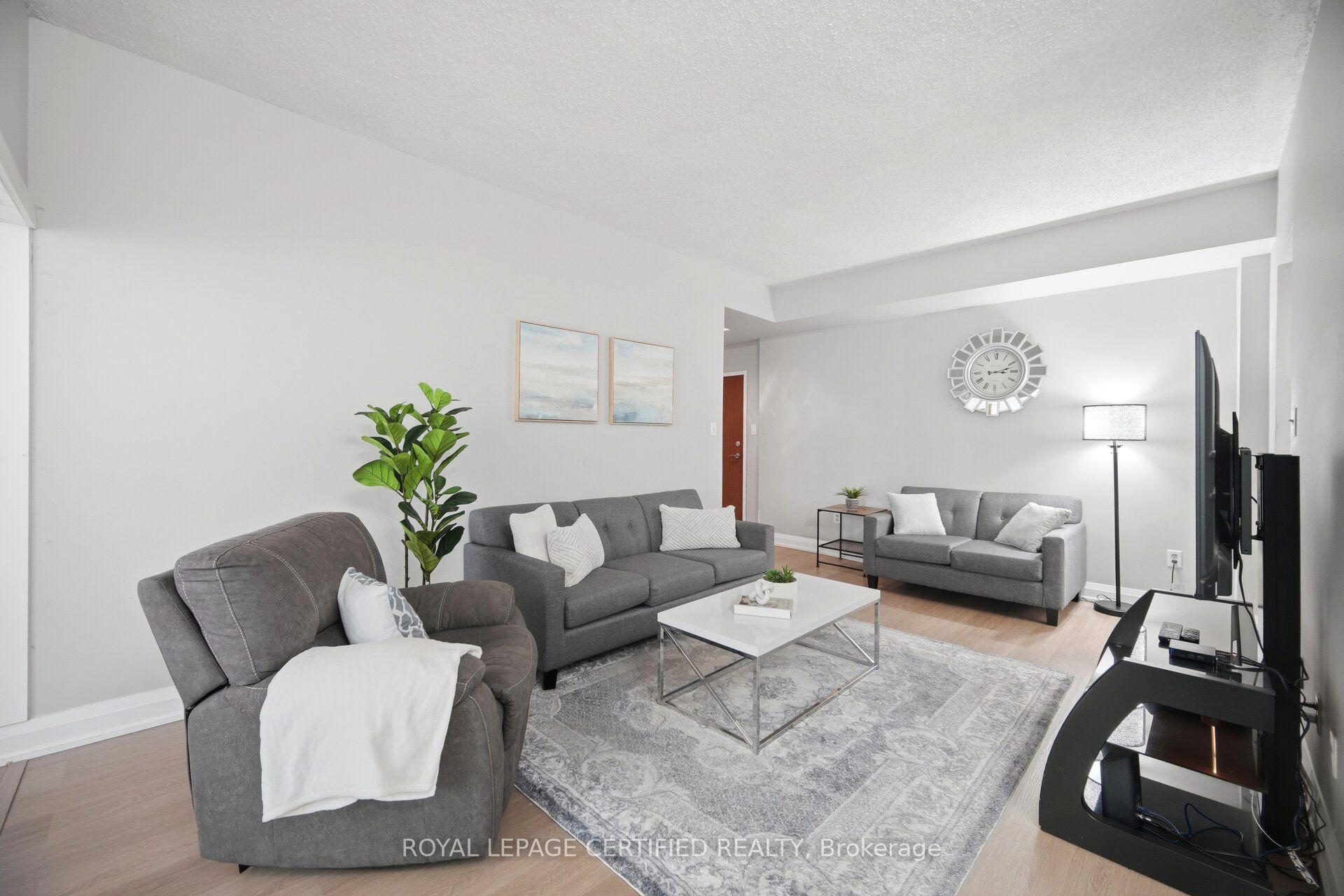 5 Lisa Street 109 #109, Brampton — Condo for sale, photo 1