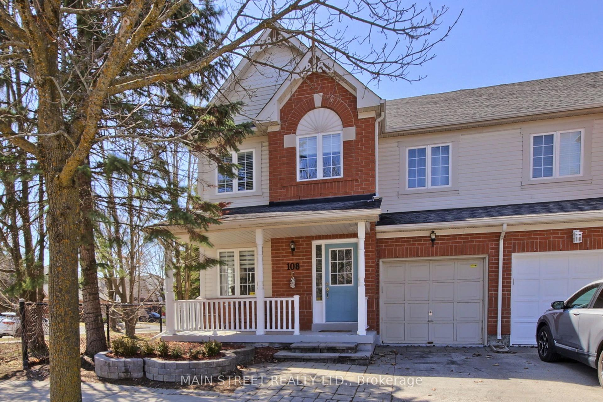 108 Hollandview Trail — photo 1
