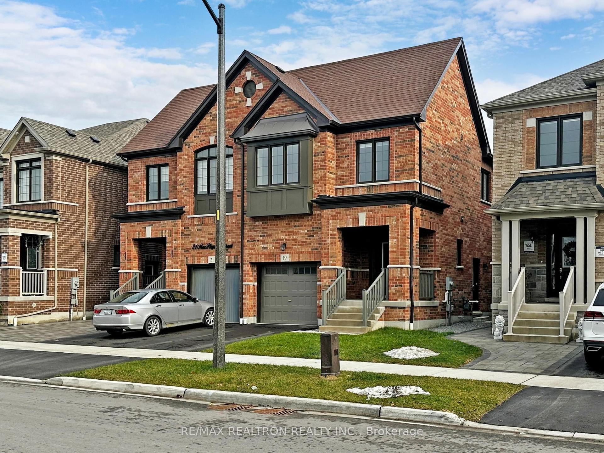 19 Macpherson Street BSMT #BSMT — photo 1