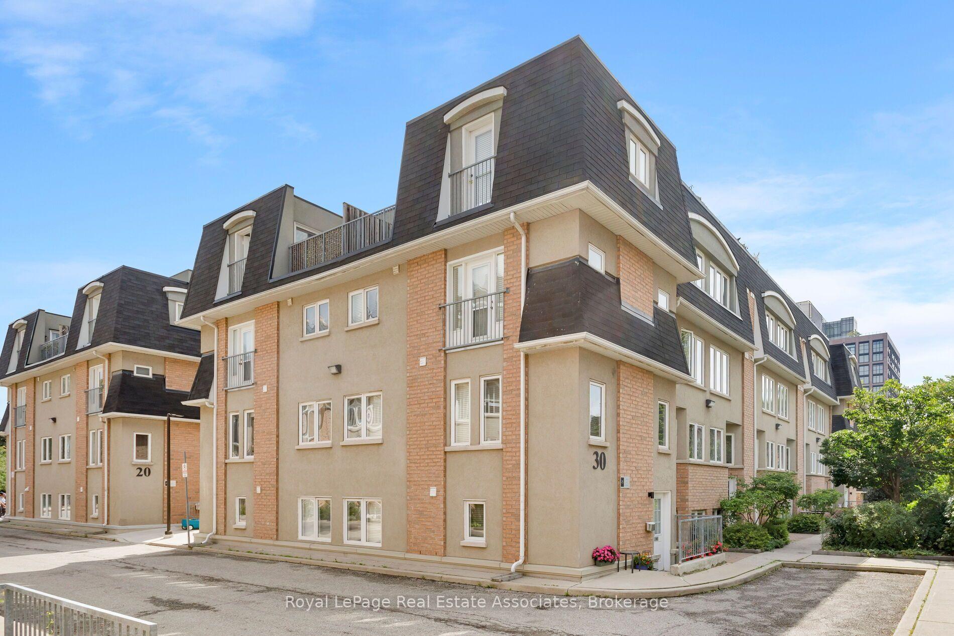 30 Merchant Lane 140 #140, Toronto — Condo Town for sale, photo 1