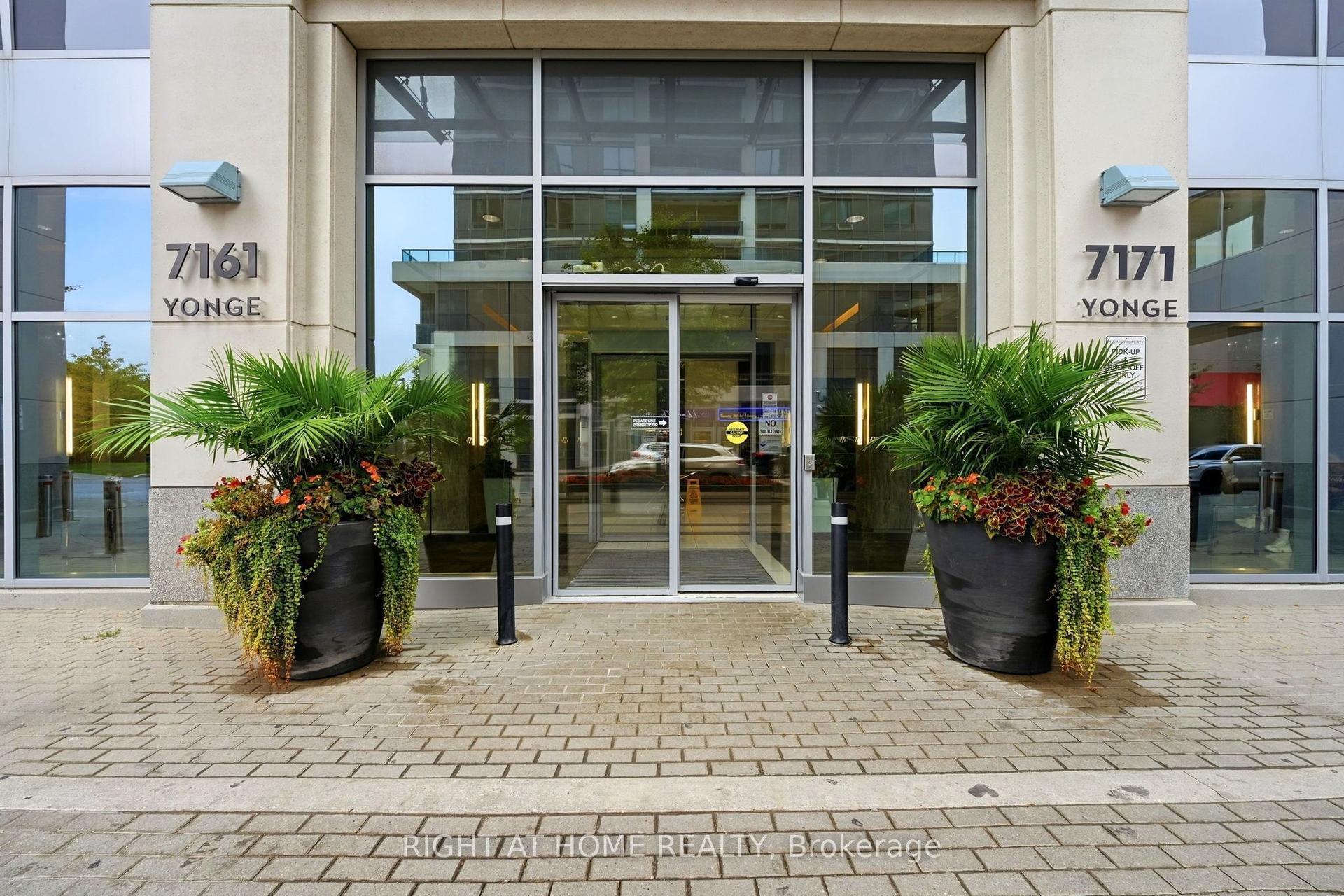 7171 Yonge Street 1702 #1702, Markham — Condo for sale, photo 1