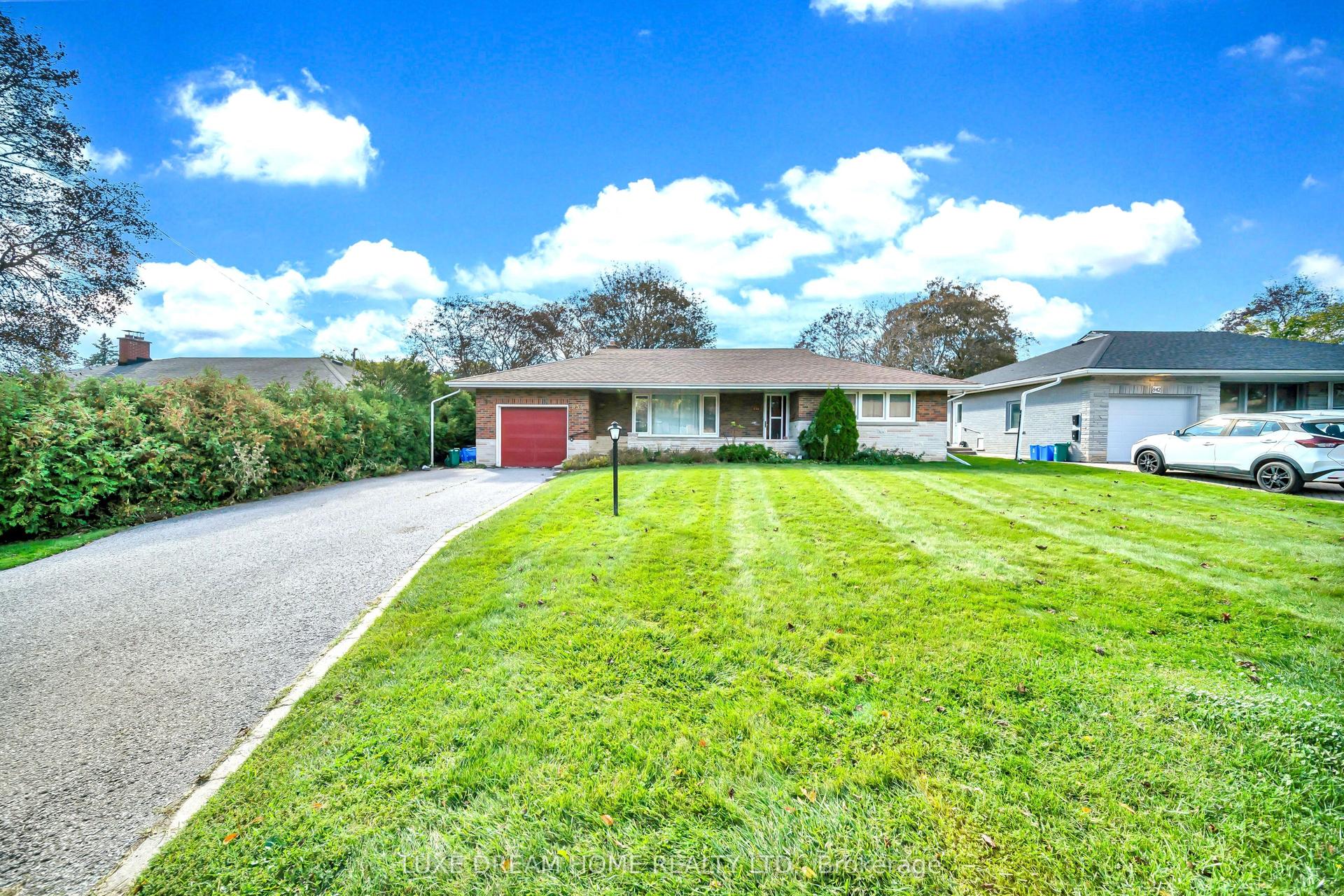 834 Law Street, Oshawa — Detached for sale, photo 1