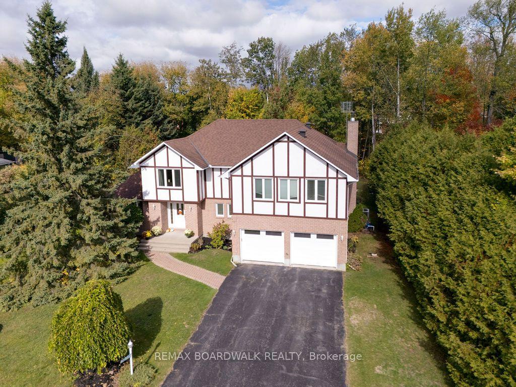 7089 Bush Drive, Greely - Metcalfe - Osgoode - Vernon and Area — Detached for sale, photo 1