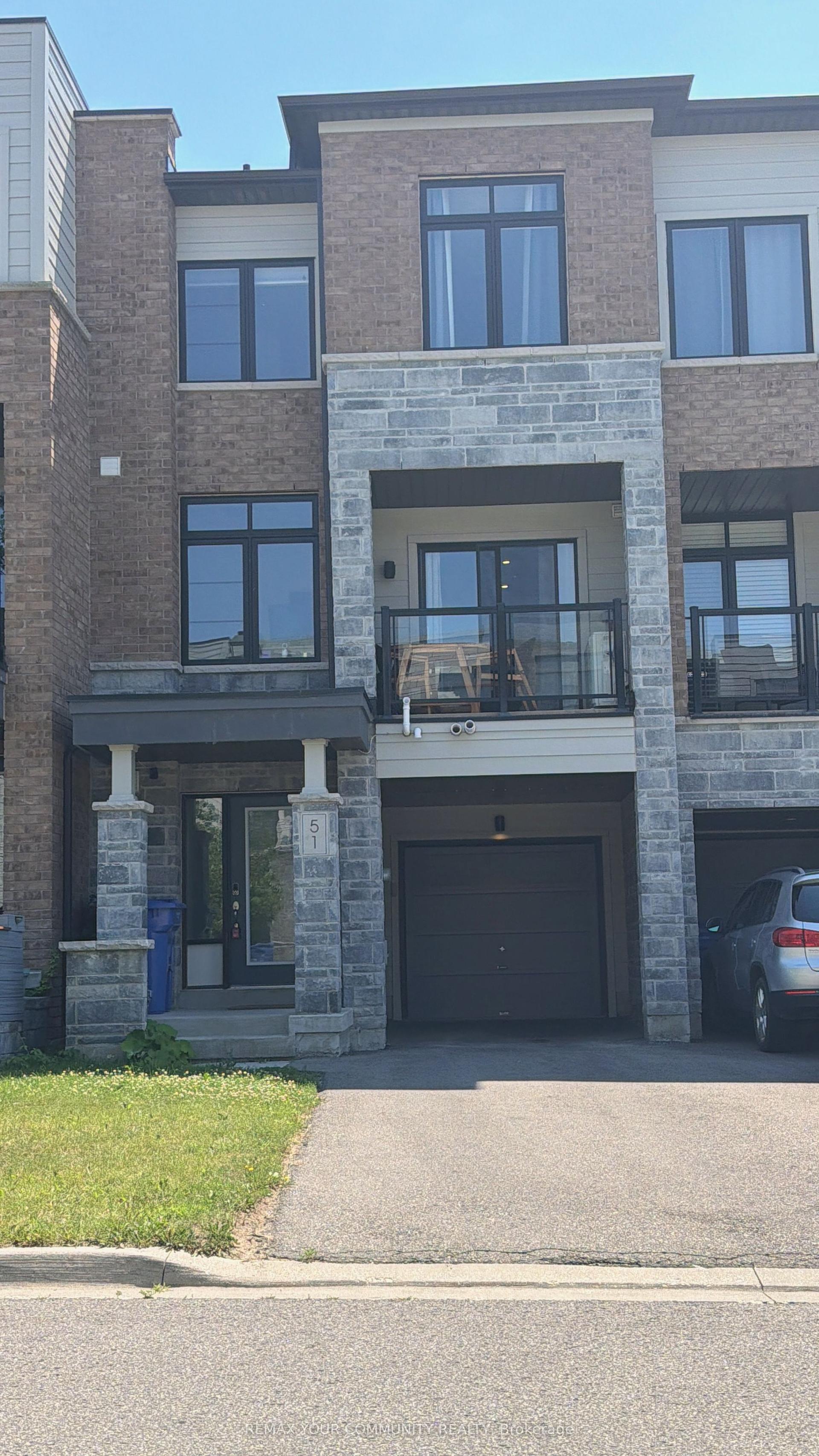 51 Vantage Loop, Newmarket — Townhouse for lease, photo 1