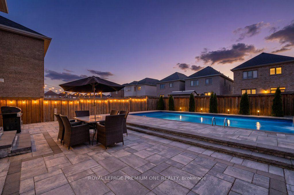 31 Prady Lane — photo 1
