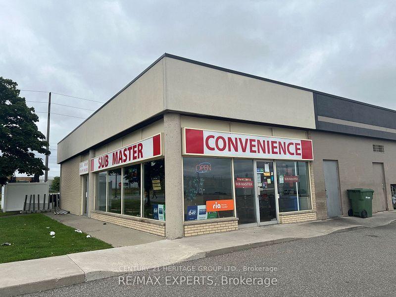 5555 Eglinton Avenue W — photo 1