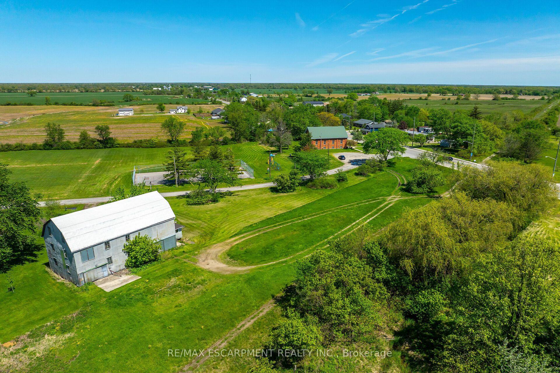 LT 1 W/S RAGLAN Street — photo 1