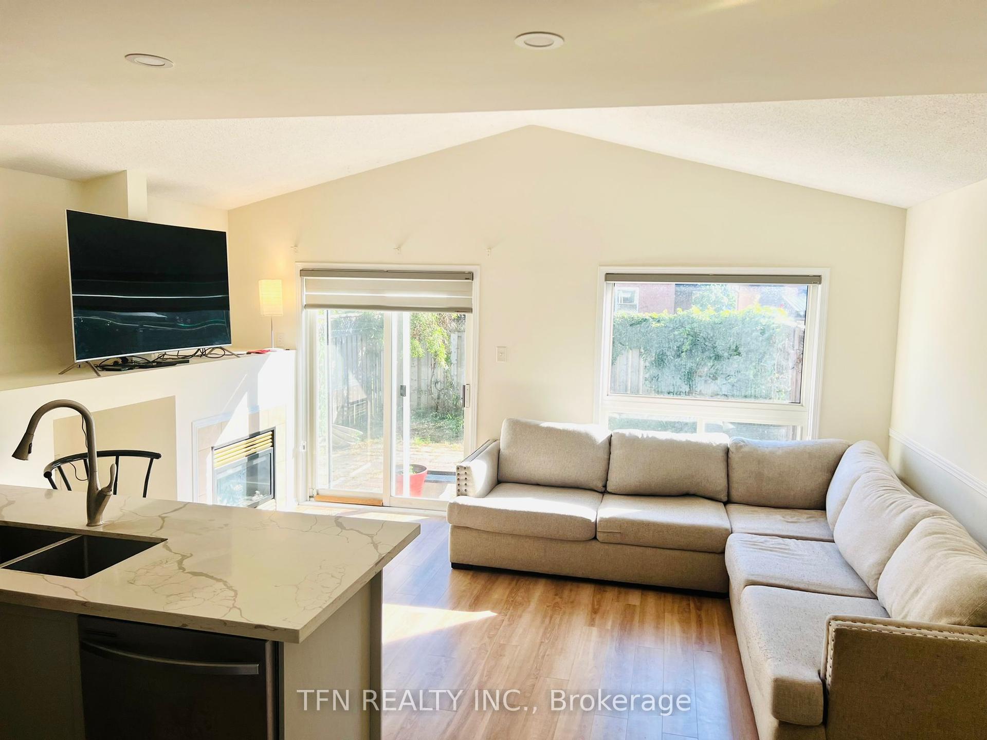 5846 Delle Donne Drive — photo 1