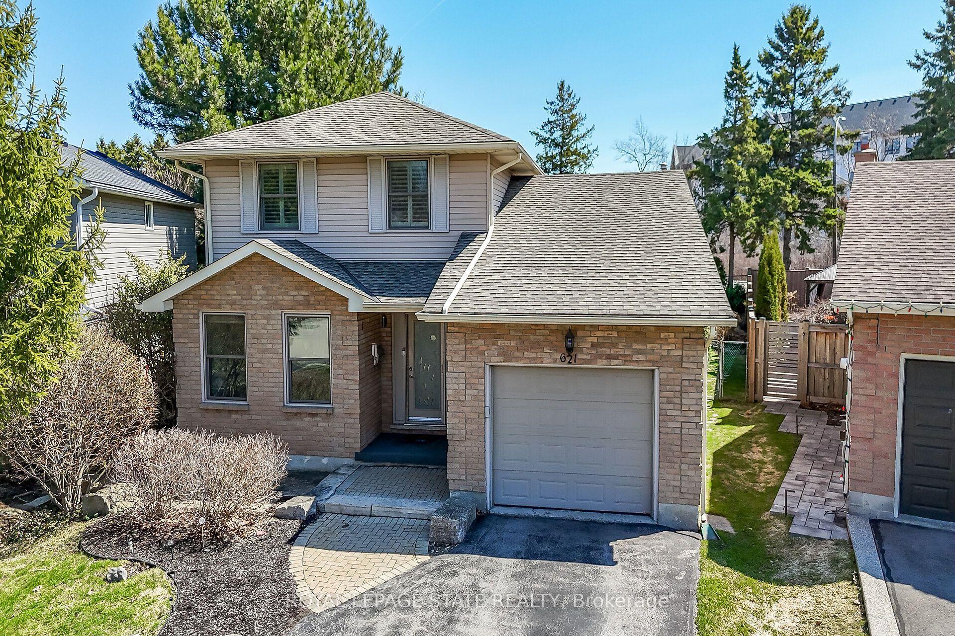 621 Tomahawk Crescent — photo 1