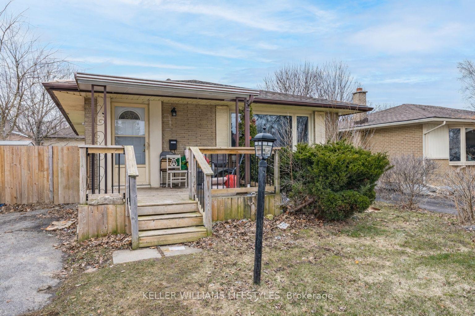 9 Buchan Road — photo 1