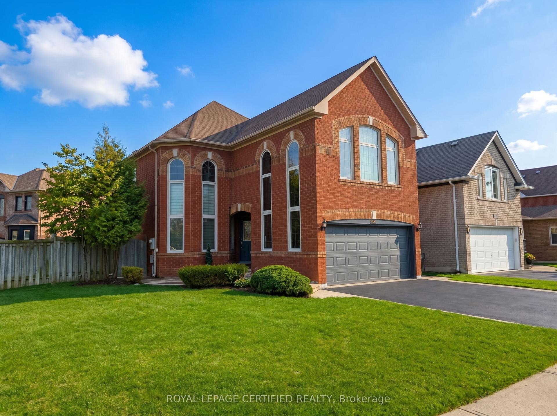 3898 Parkgate Drive — photo 1