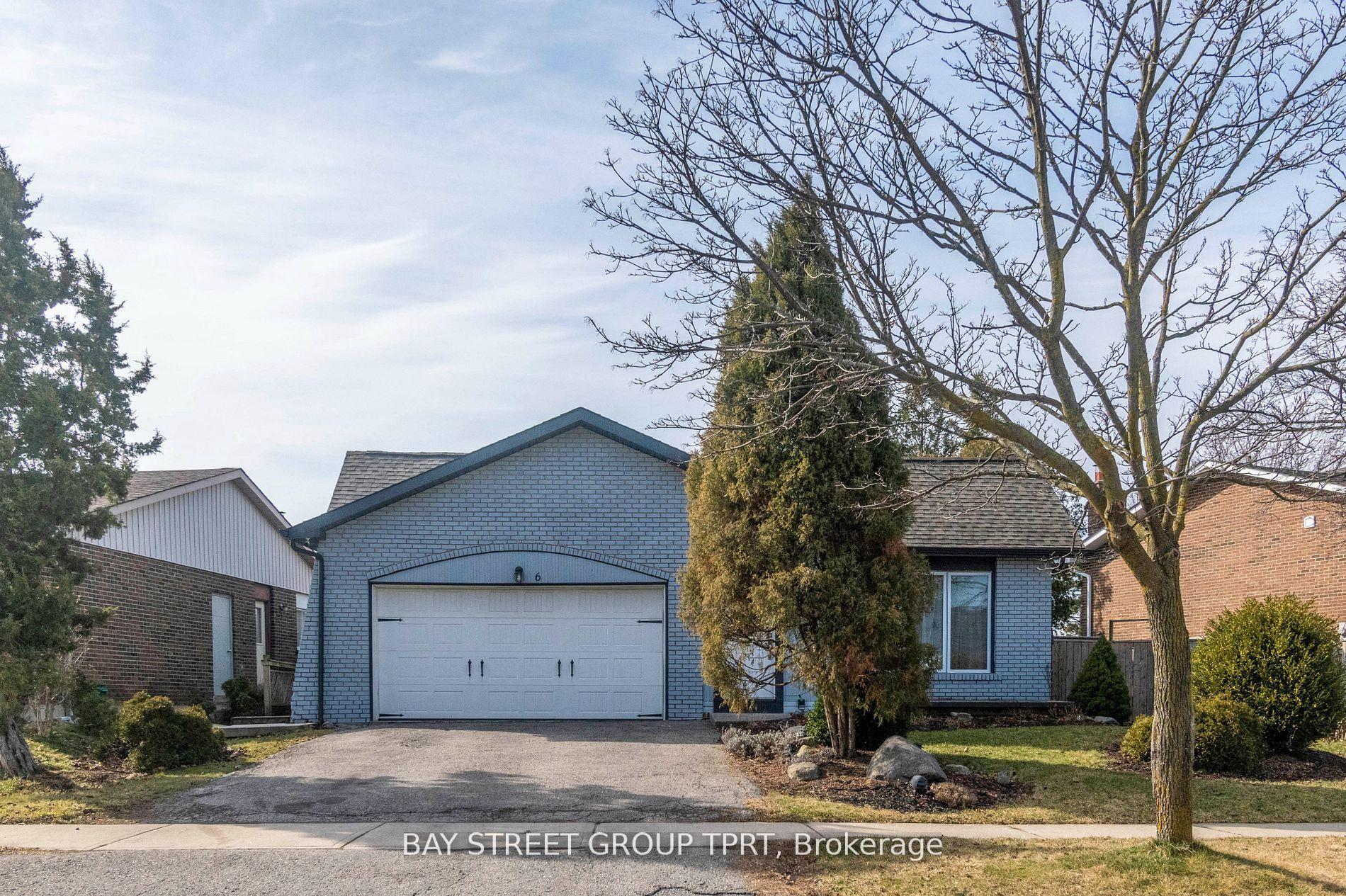 6 Blackthorn Lane — photo 1