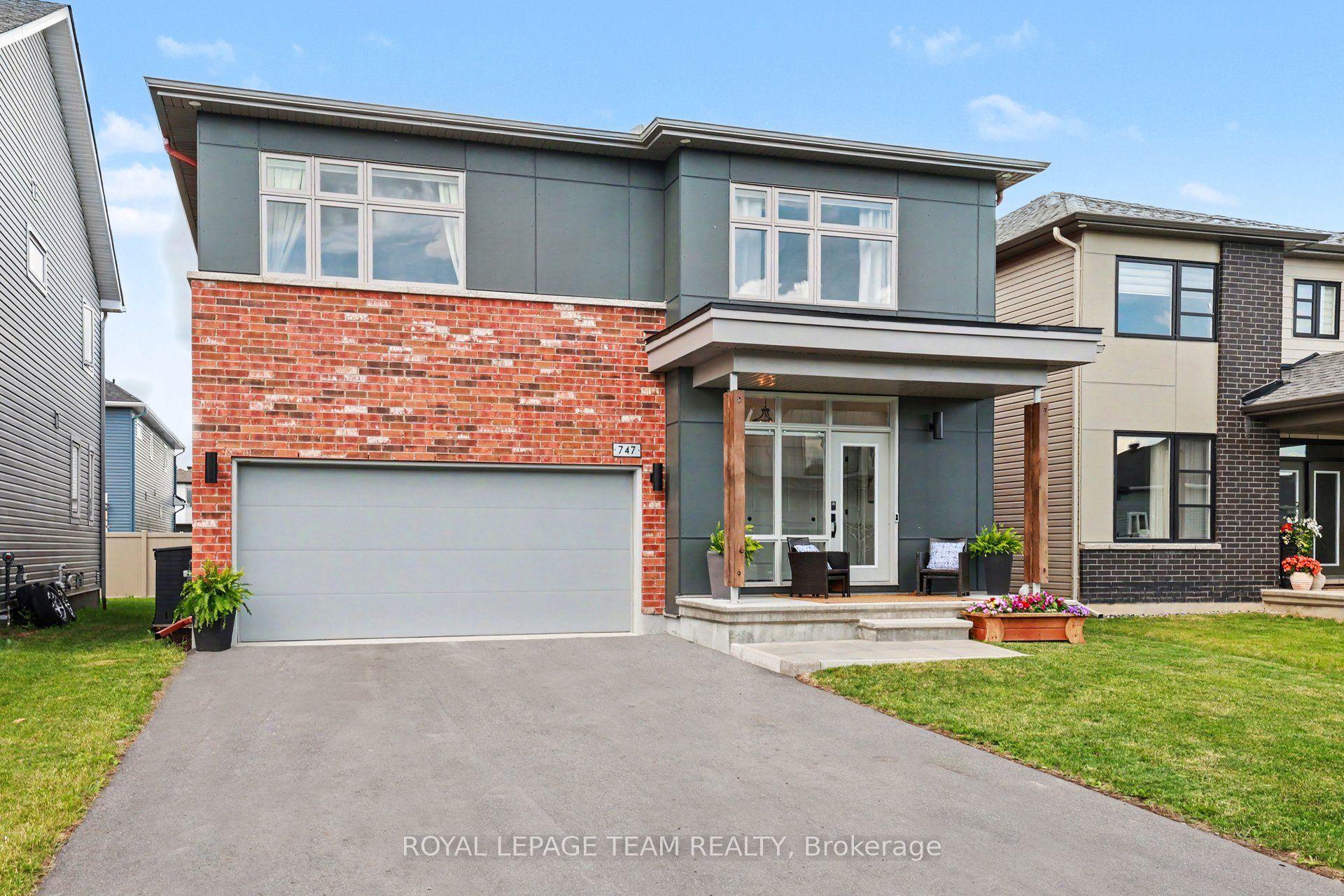 747 Petanque Crescent — photo 1