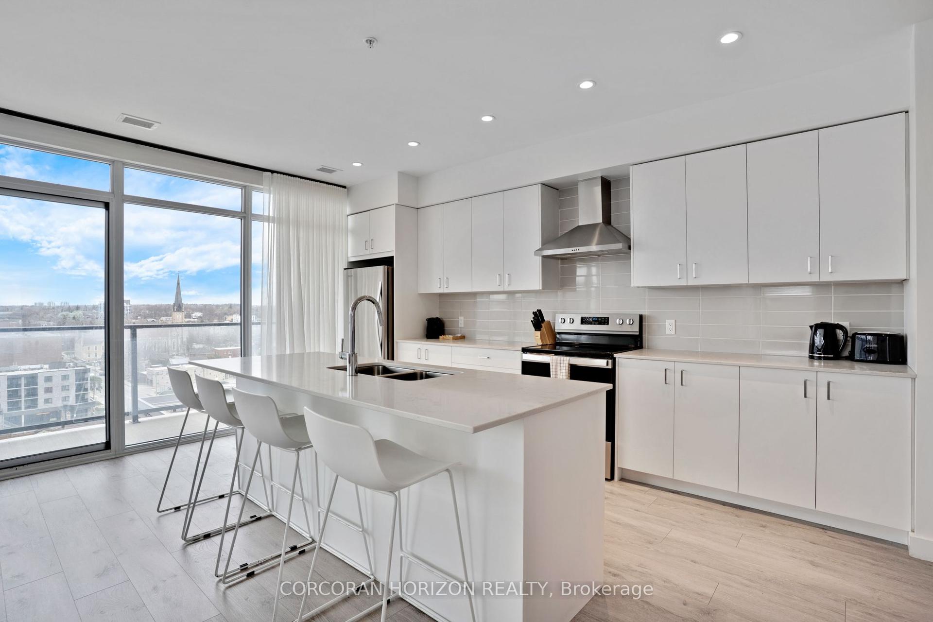 15 Glebe Street 802 #802 — photo 1