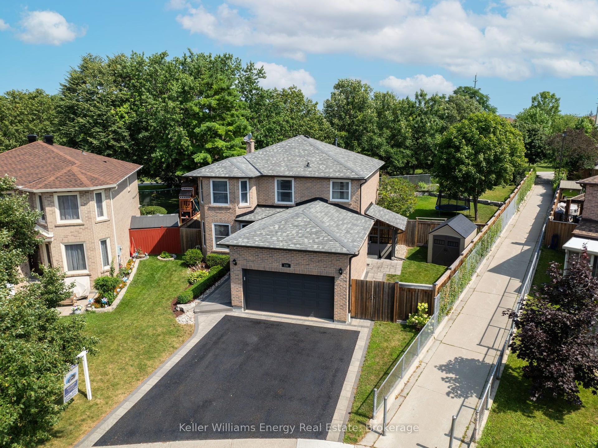 150 Large Crescent, Ajax — Detached for sale, photo 1