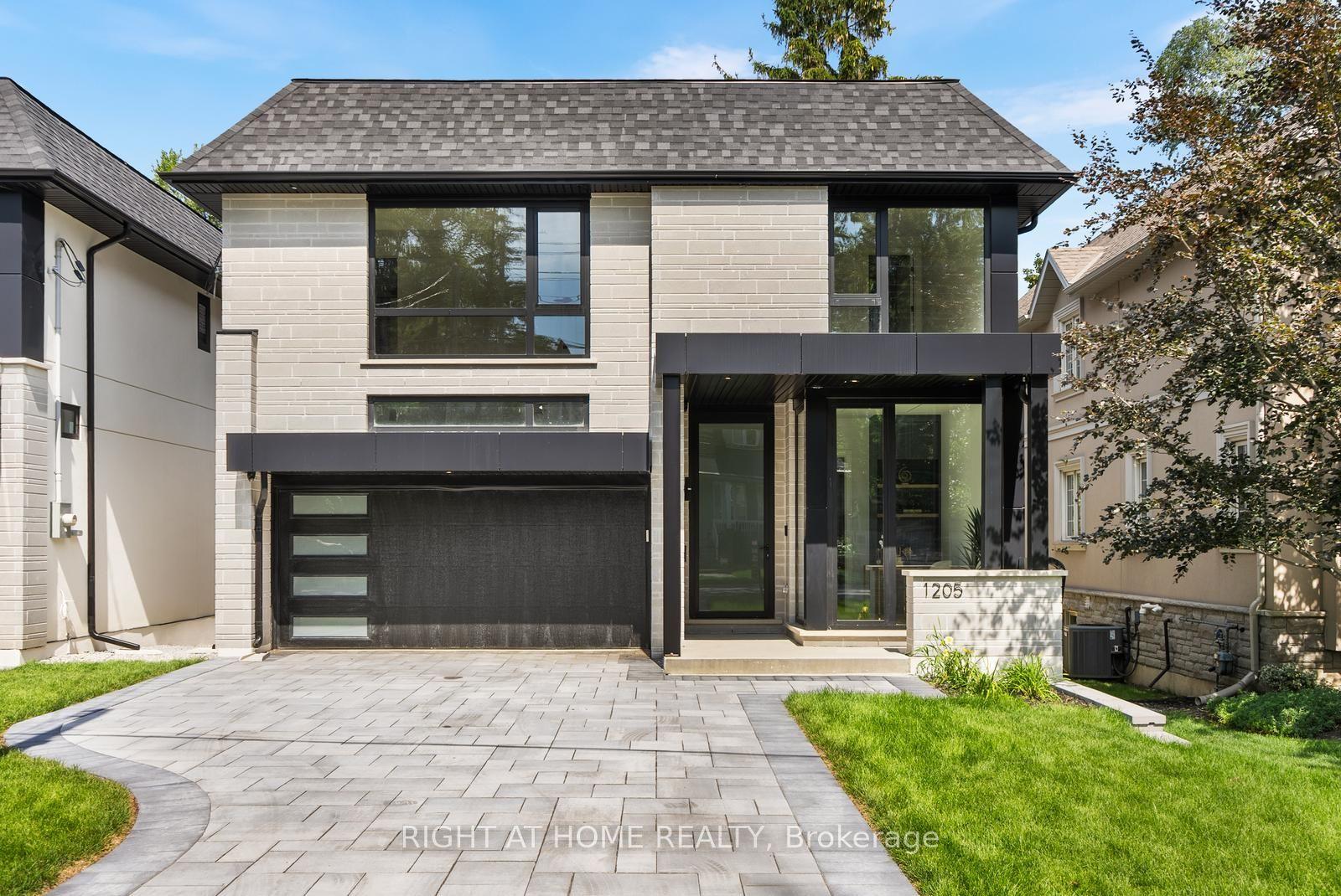 1205 Canterbury Road, Mississauga — Detached for sale, photo 1