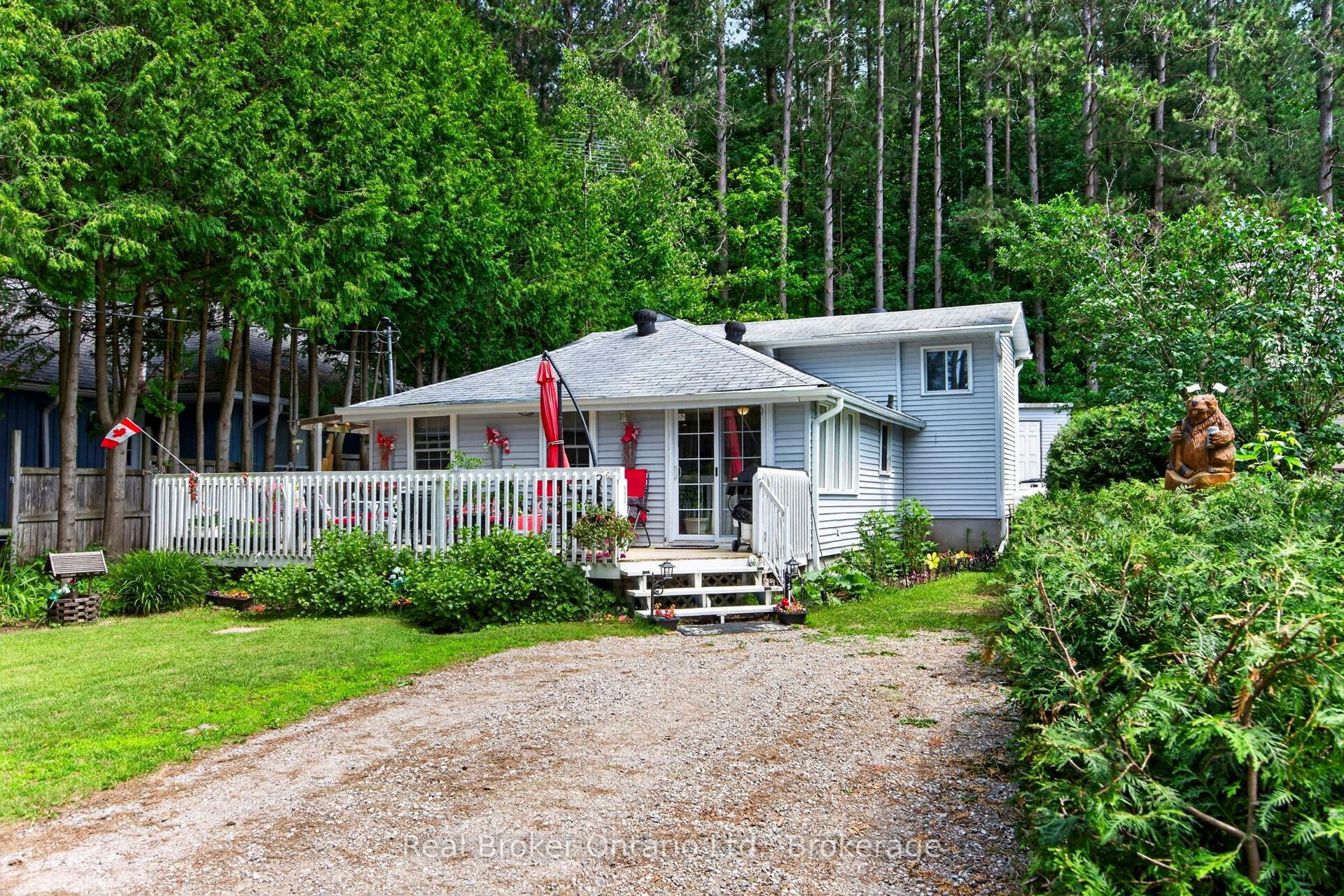 81 Andrew Drive, Tiny — Detached for sale, photo 1