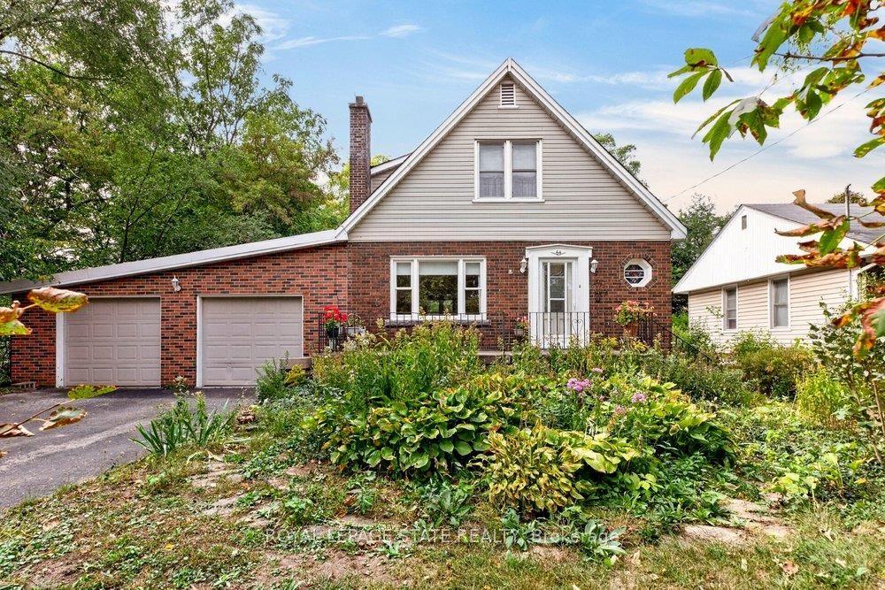 64 Tweedsmuir Avenue, Hamilton — Detached for sale, photo 1