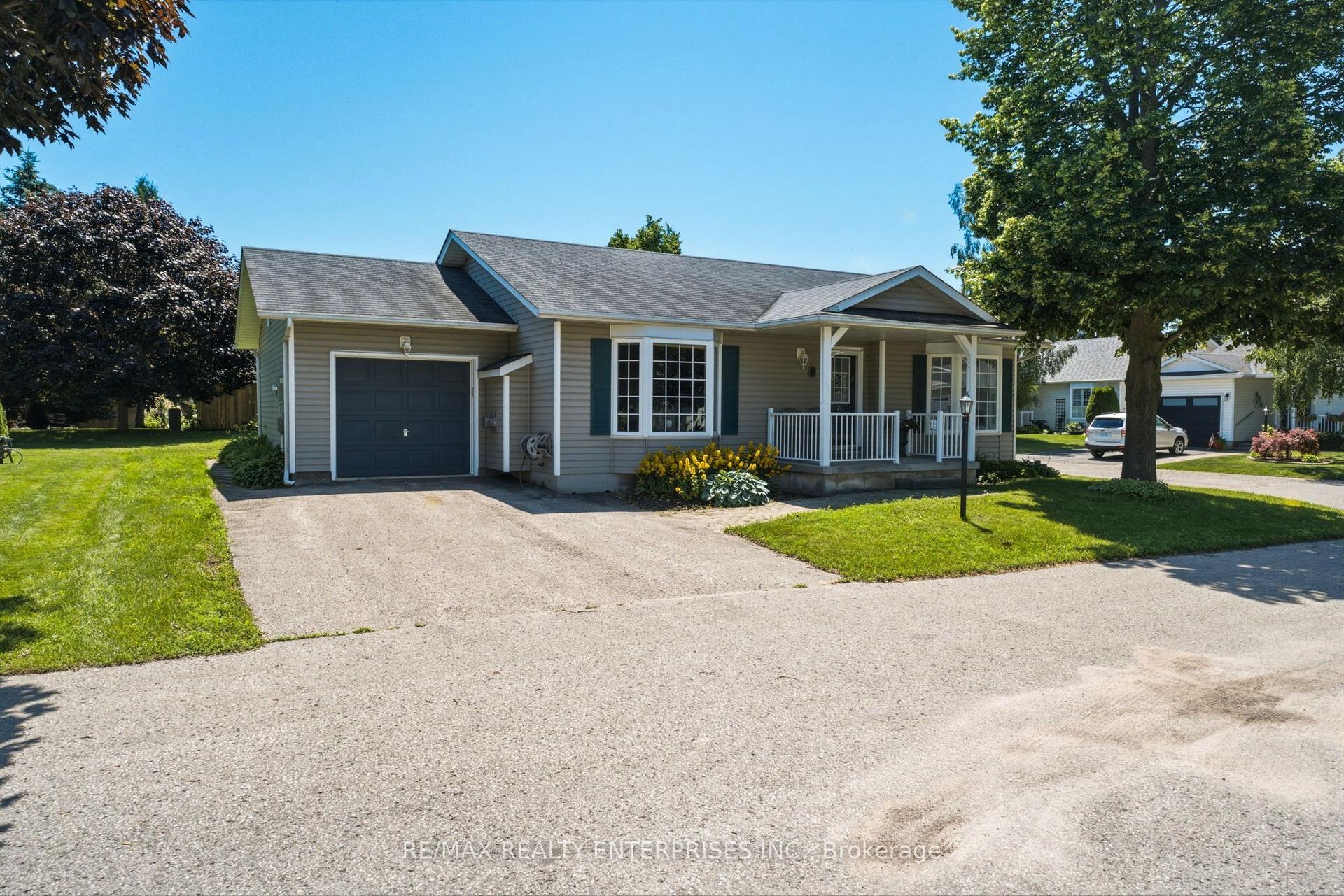 1 Huron Court, Clarington — Detached for sale, photo 1