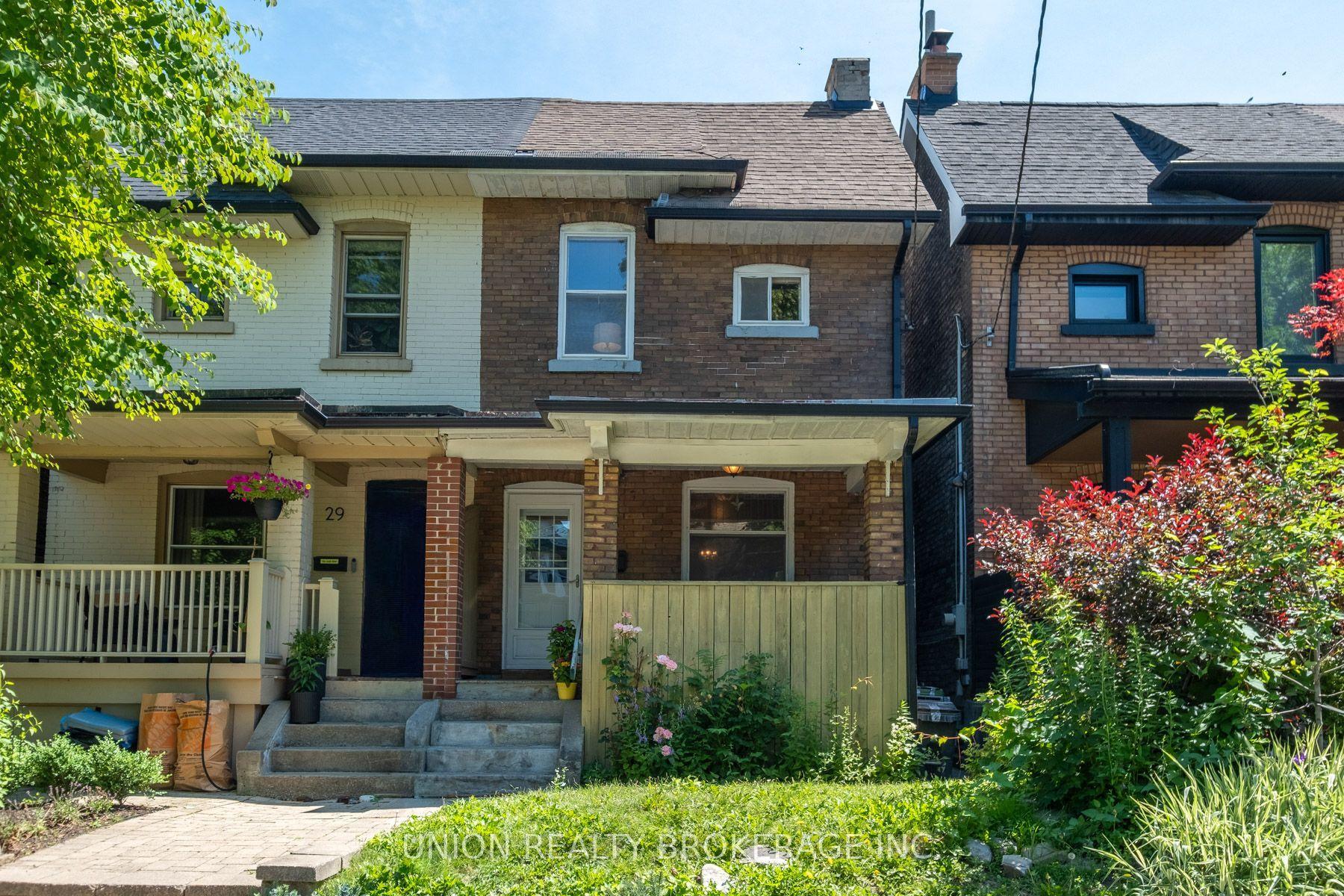 27 Coady Avenue, Toronto — Semi-Detached for sale, photo 1