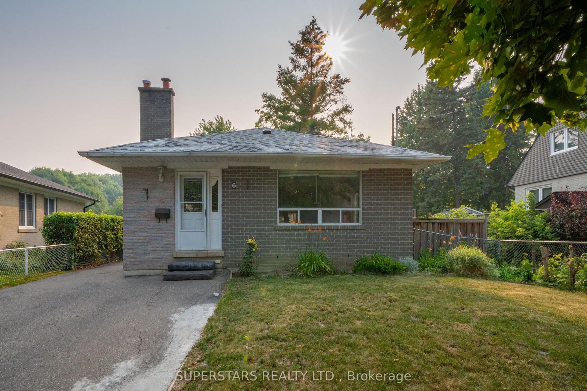 6 Meadowland Drive, Brampton — Detached for sale, photo 1