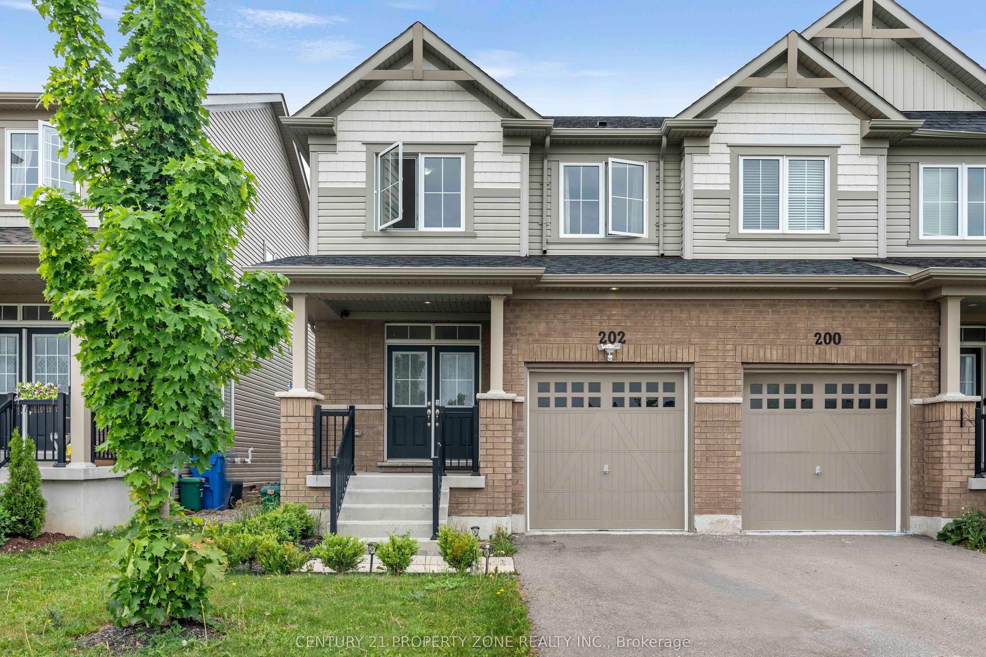 202 Barnett Drive, Shelburne — Semi-Detached for sale, photo 1