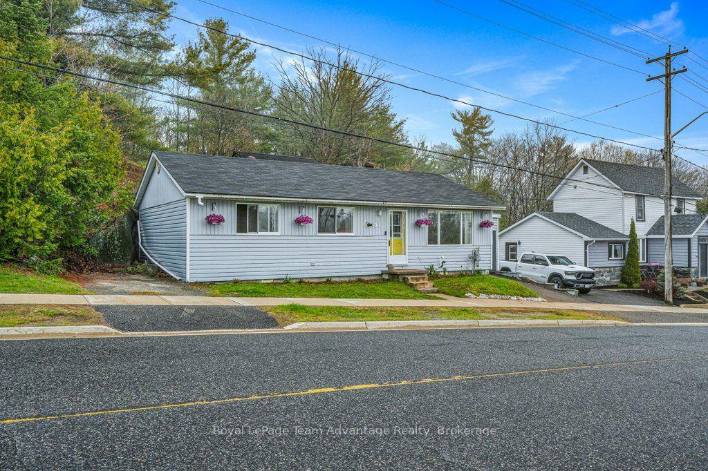 31 Cascade Street — photo 1