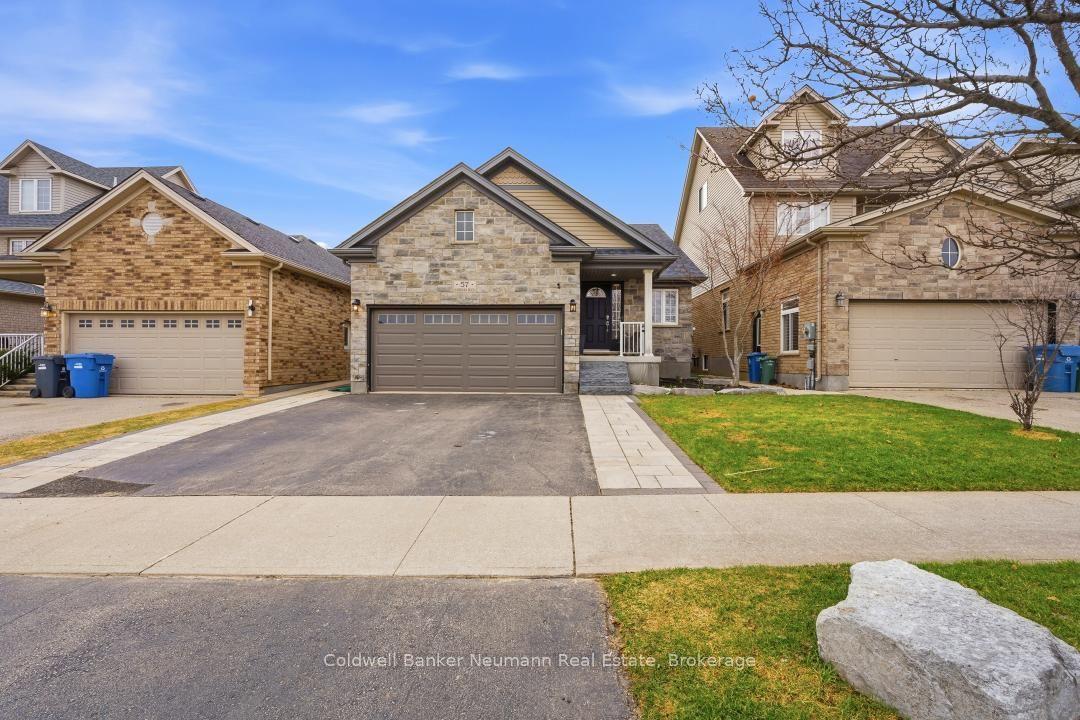 57 Wideman Boulevard — photo 1