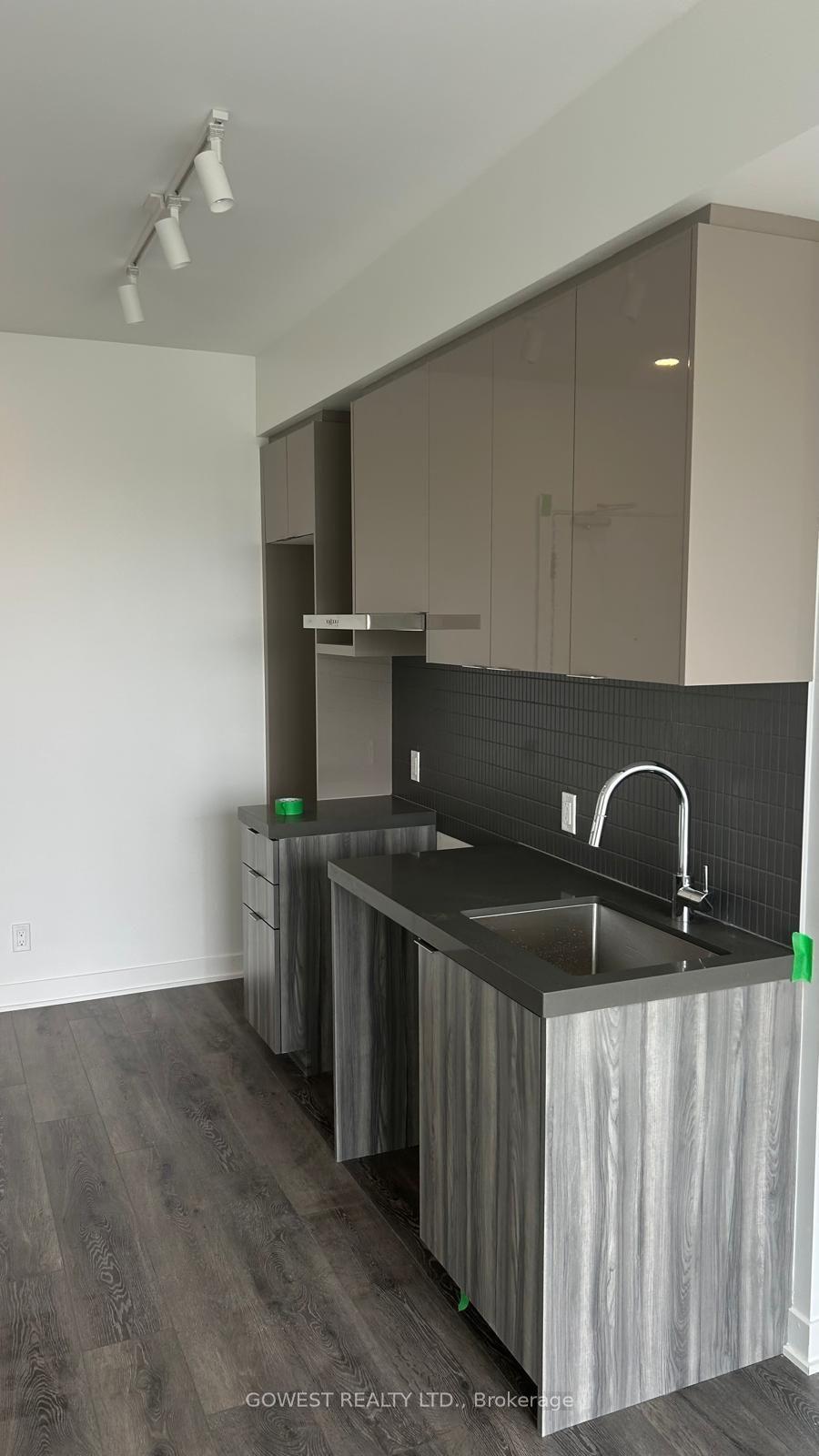 6 Flavelle Trail 1715 #1715, Vaughan — Condo for lease, photo 1