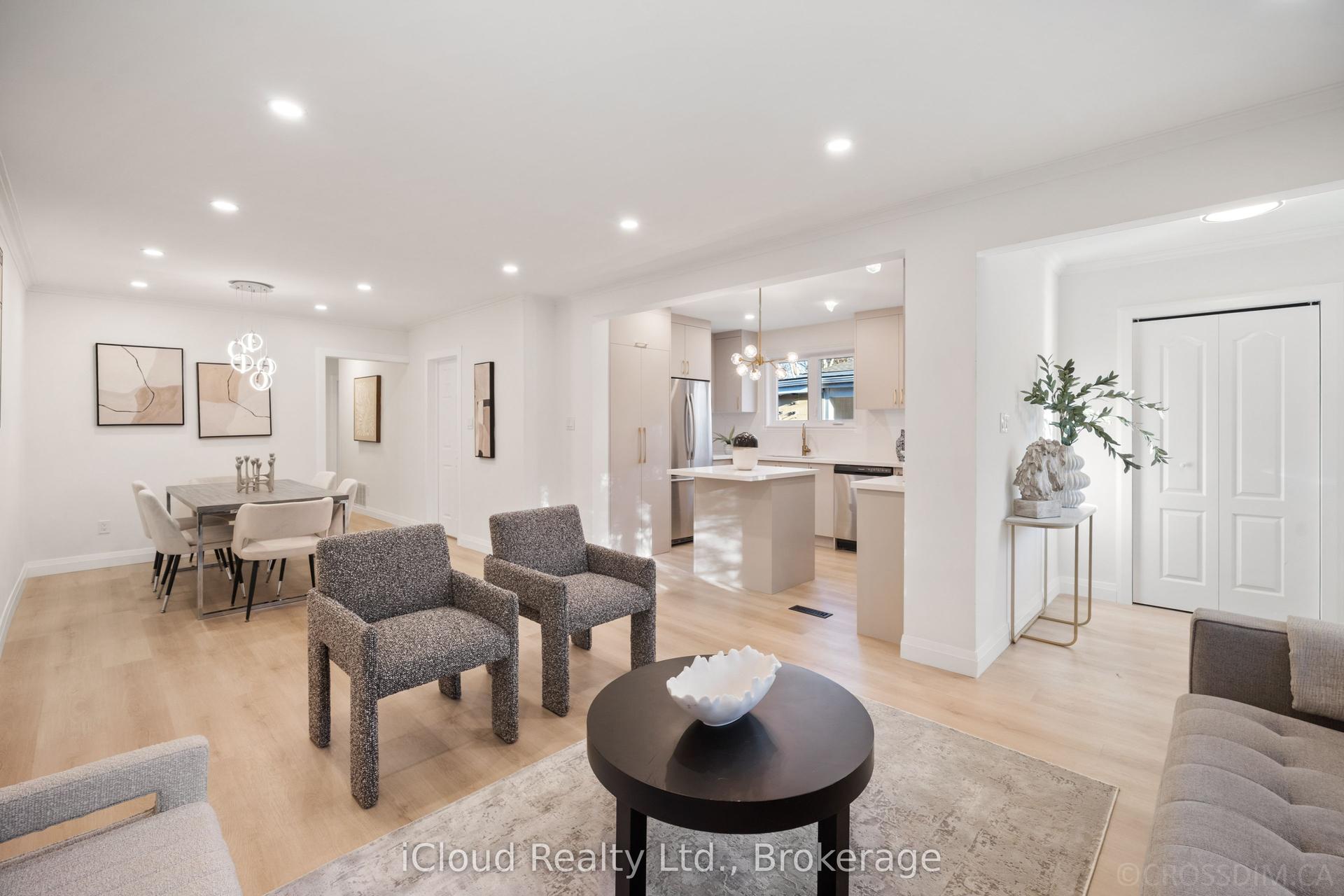 107 Bayview Parkway — photo 1