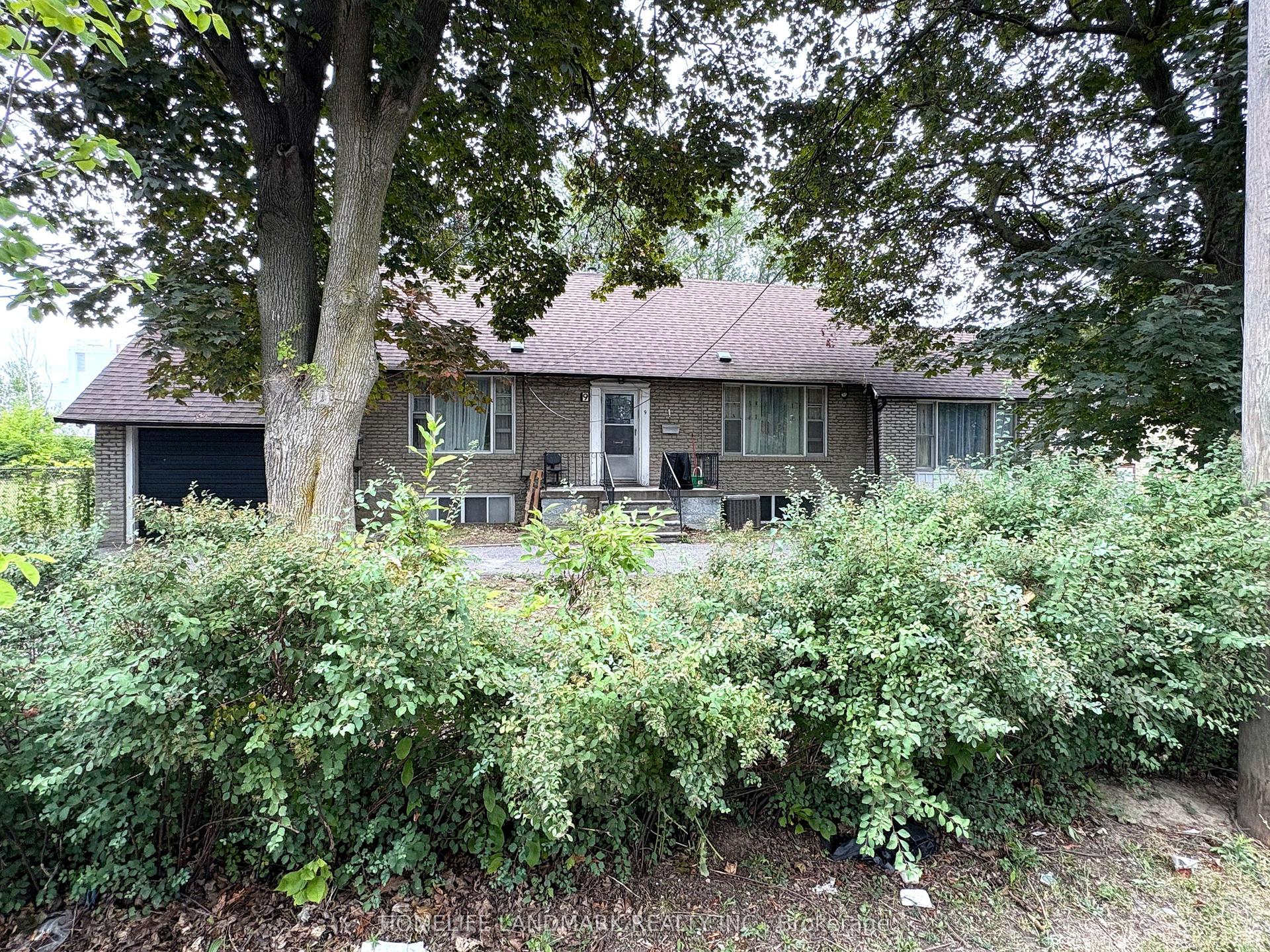 9 Lamont Avenue Basement #Basement, Toronto — Detached for lease, photo 1