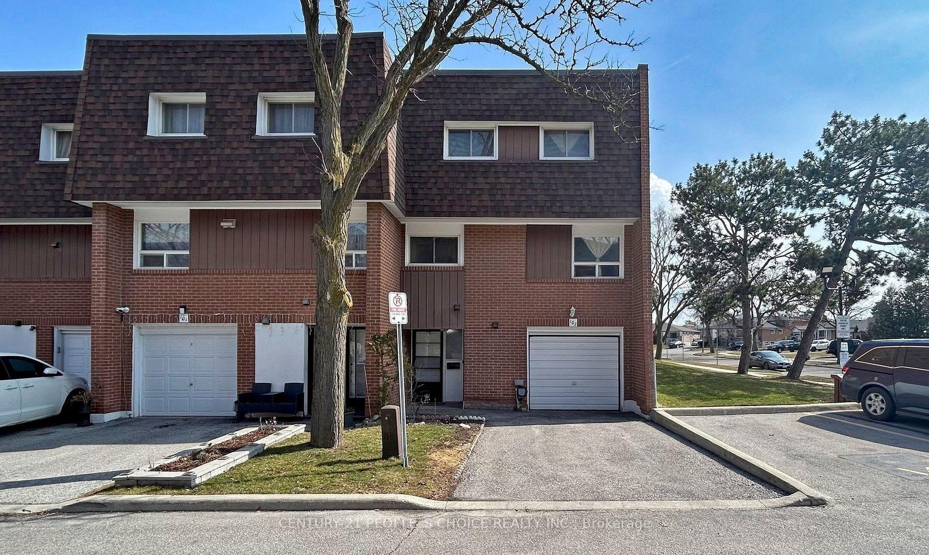 4 Litchfield Court 102 #102, Toronto — Condo Town for sale, photo 1