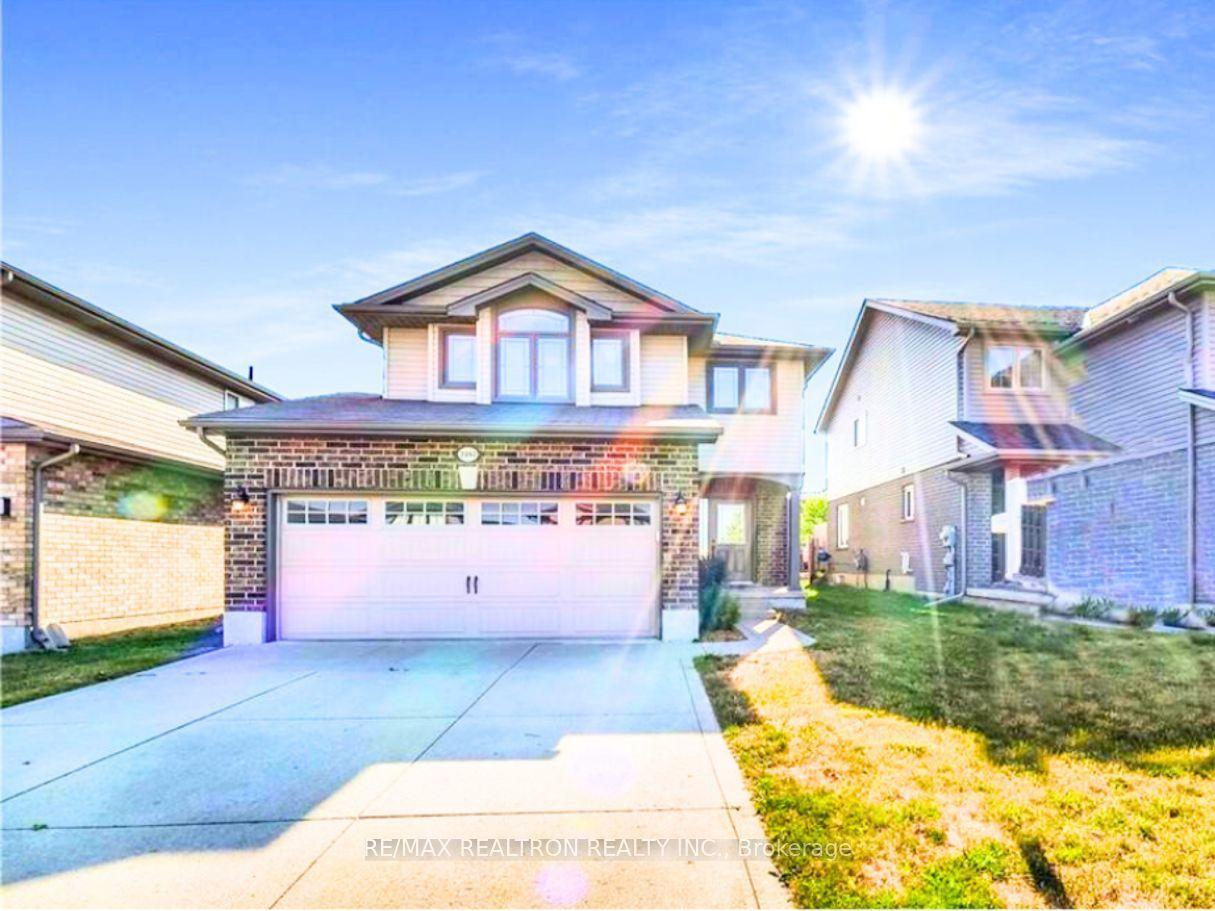 2062 Cherrywood Trail Main Floor #Main Floor, London North — Detached for lease, photo 1