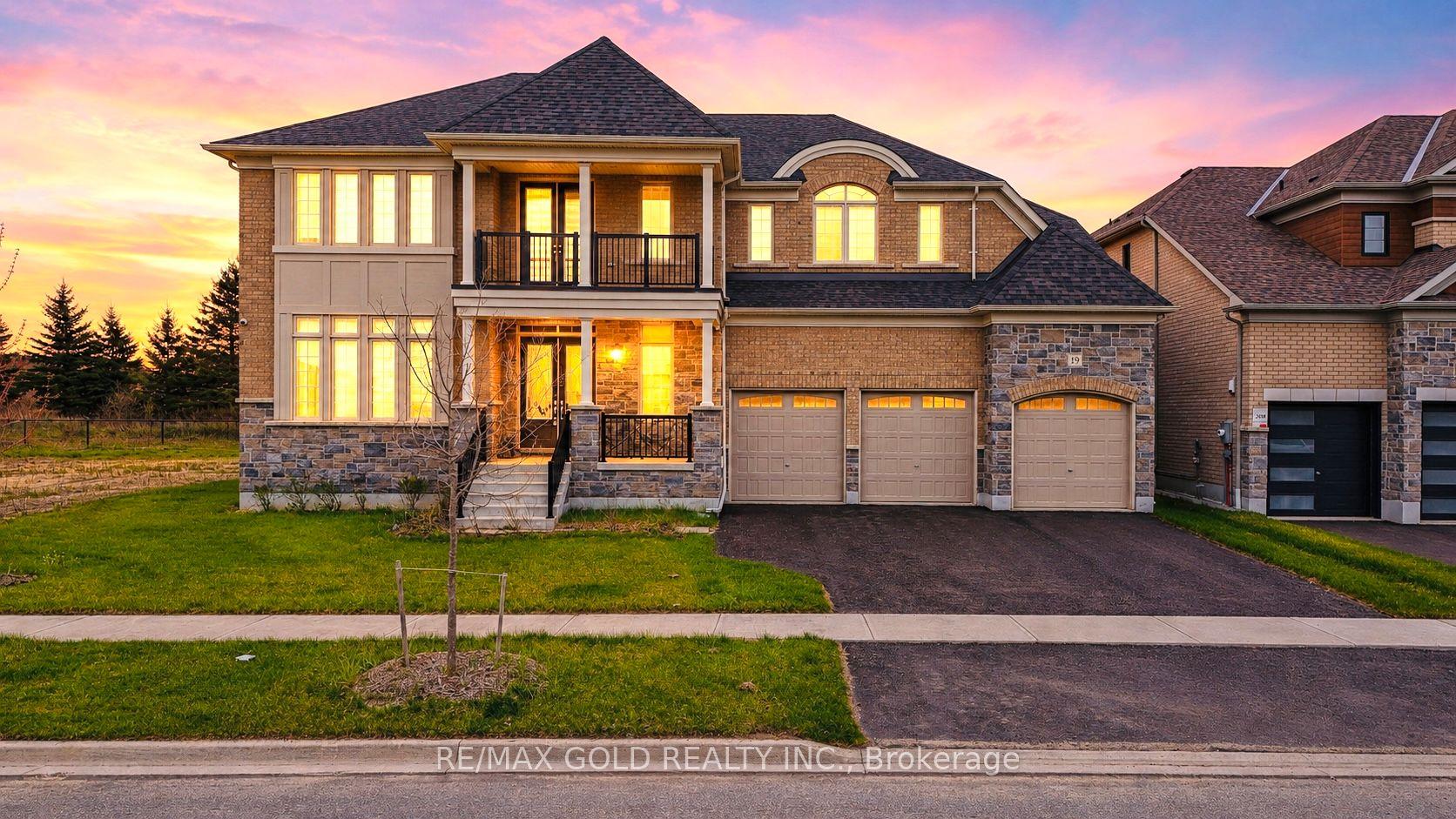 19 Marigold Boulevard — photo 1