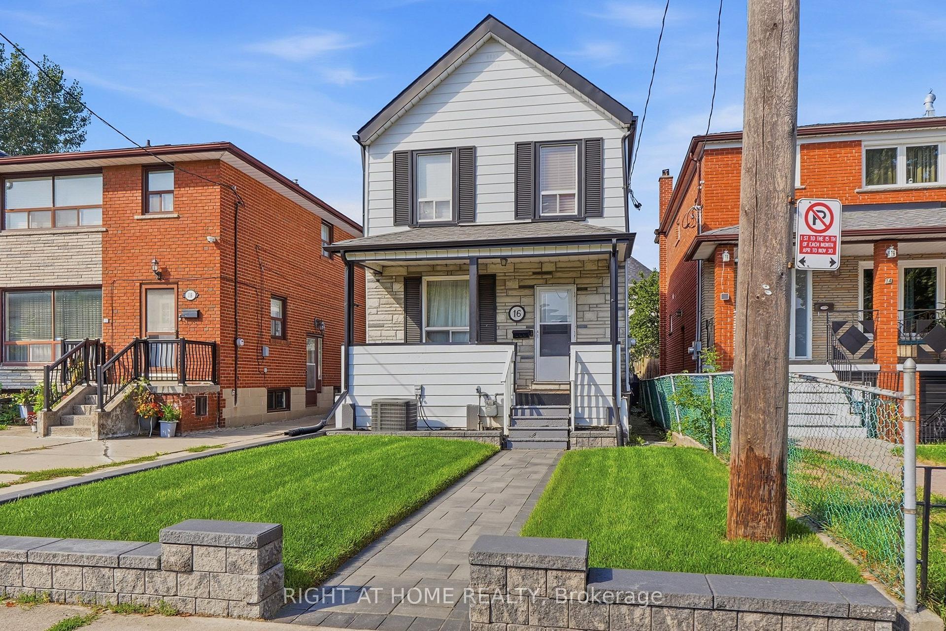 16 Greendale Avenue, Toronto — Detached for sale, photo 1