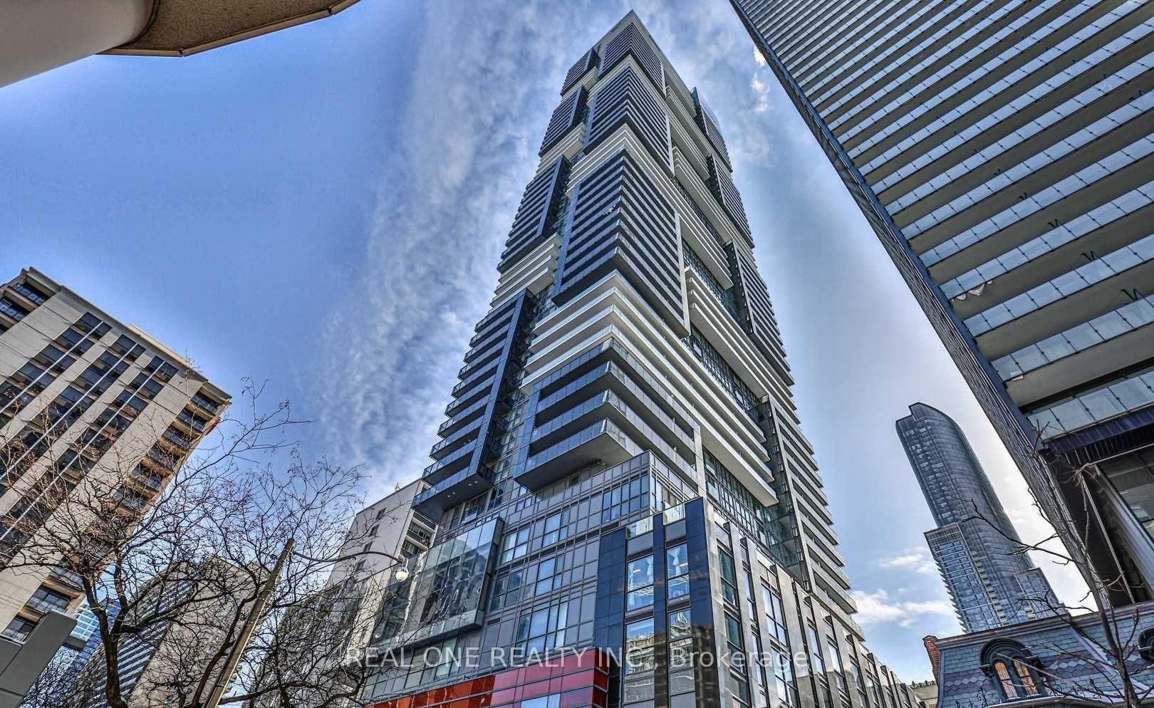 7 Grenville Street 3009 #3009 — photo 1