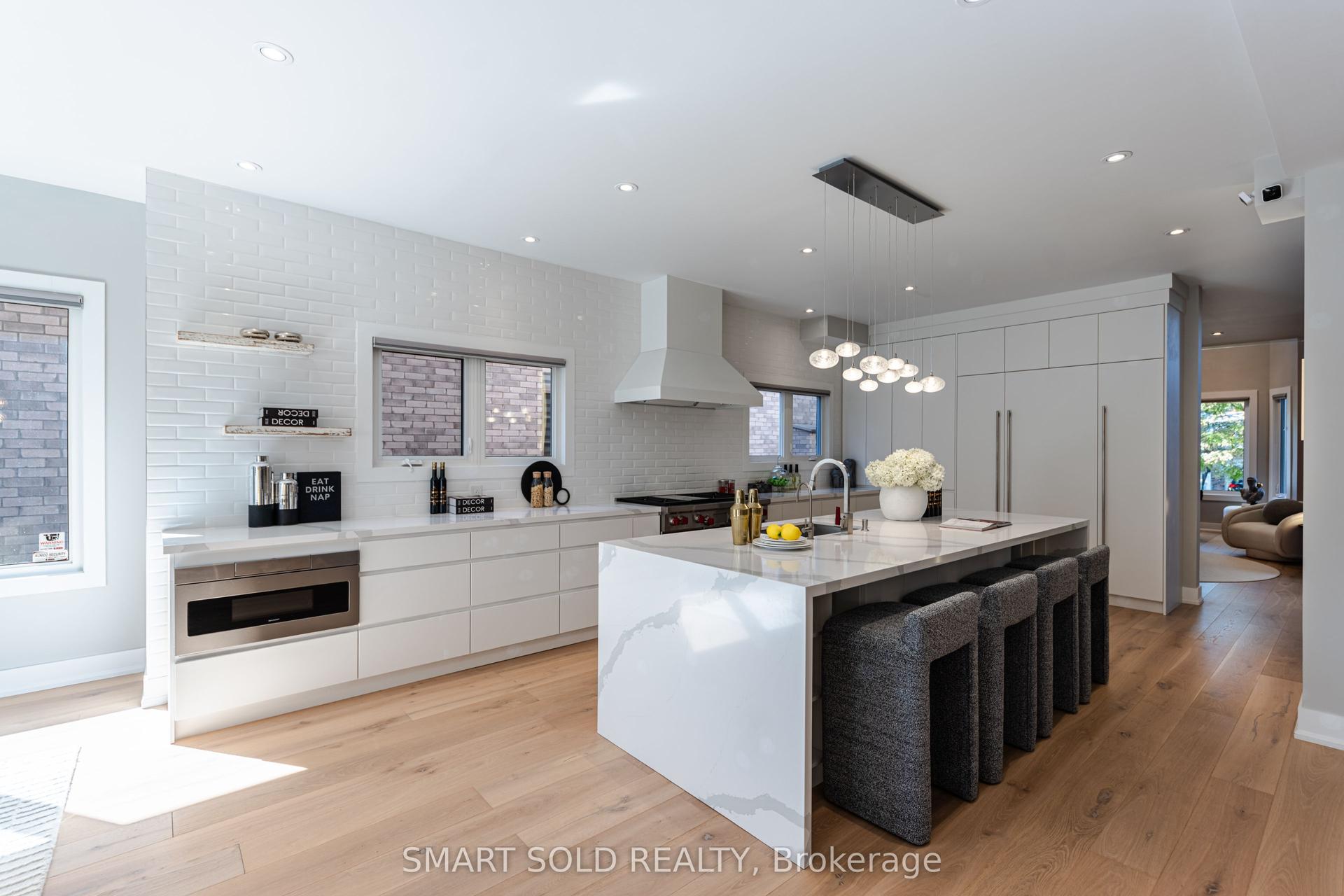 231 Hounslow Avenue, Toronto — Detached for sale, photo 1