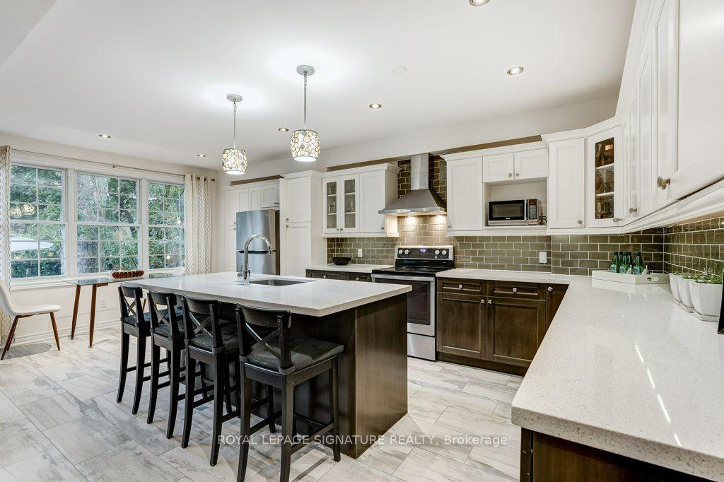 30 Birchmount Road, Toronto — Detached for sale, photo 1