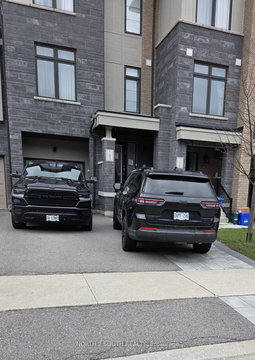 160 Tango Crescent — photo 1