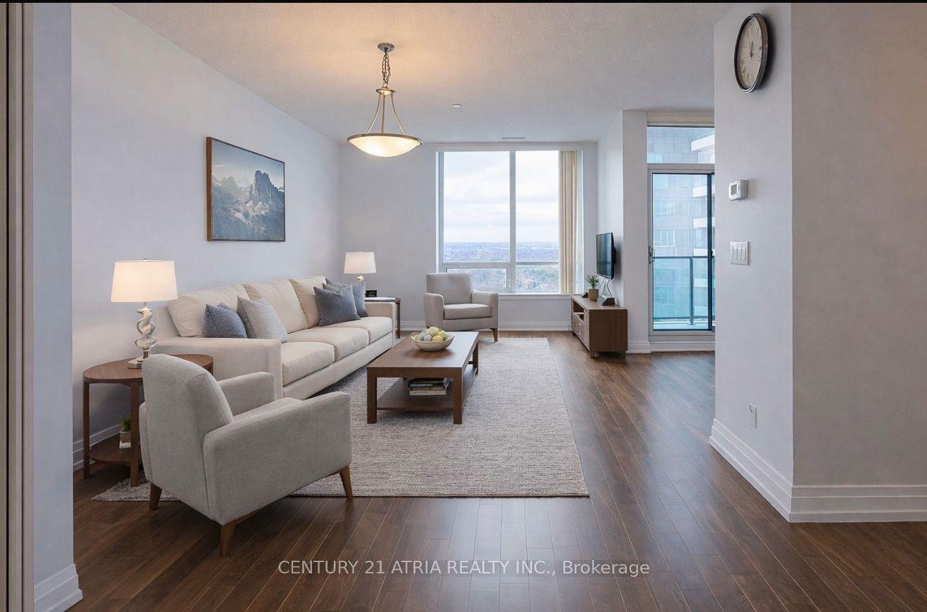 7165 Yonge Street PH 09 #PH 09 — photo 1