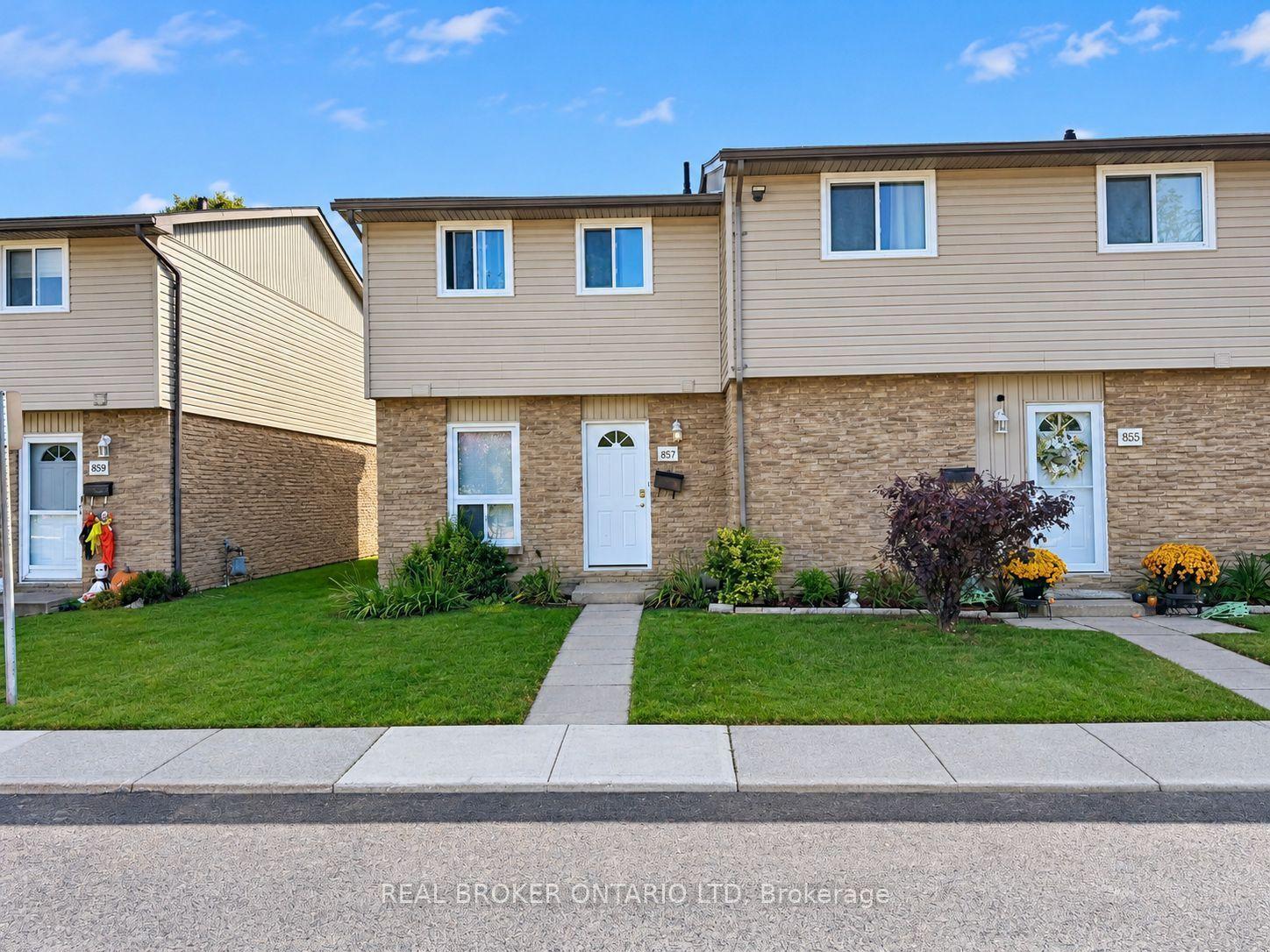 857 SOUTHDALE Road E, London South — Condo Town for lease, photo 1