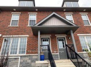 252 Penetanguishene Road 10 #10, Barrie — Condo Town for sale, photo 1
