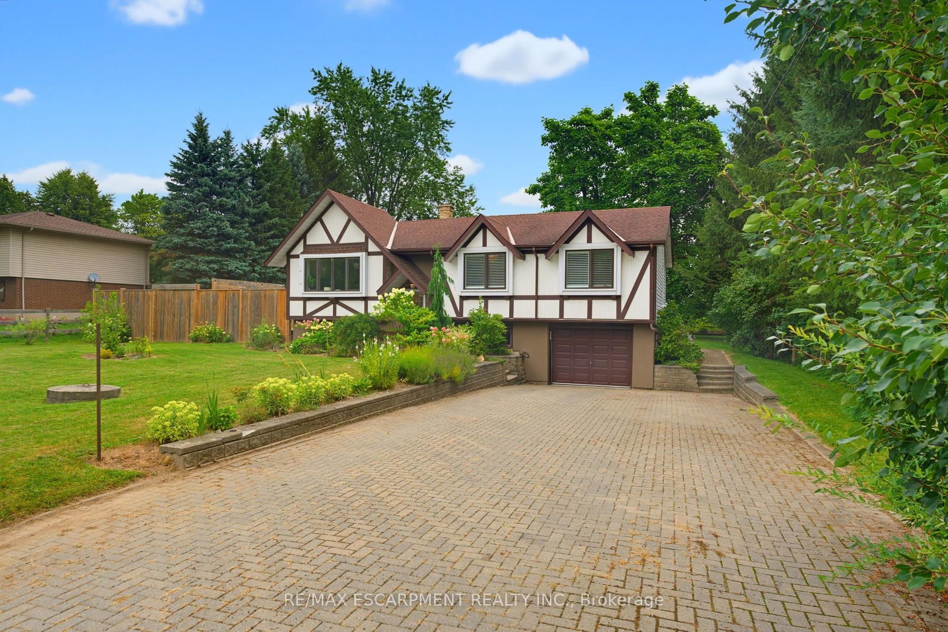 200 Lynden Road, Hamilton — Detached for sale, photo 1