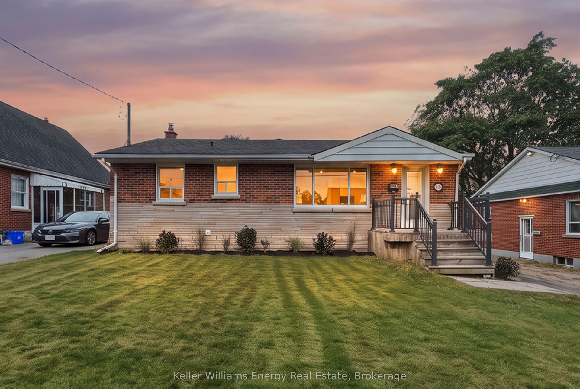 54 Eastlawn Street, Oshawa — Detached for sale, photo 1